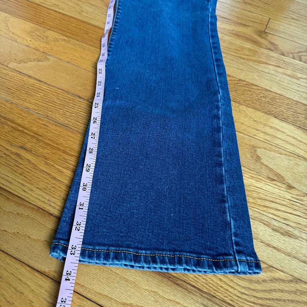 Levi's Vintage Jeans Women’s 10L Blue Denim 550 Classic Relaxed Boot Cut Stretch - Picture 7 of 11